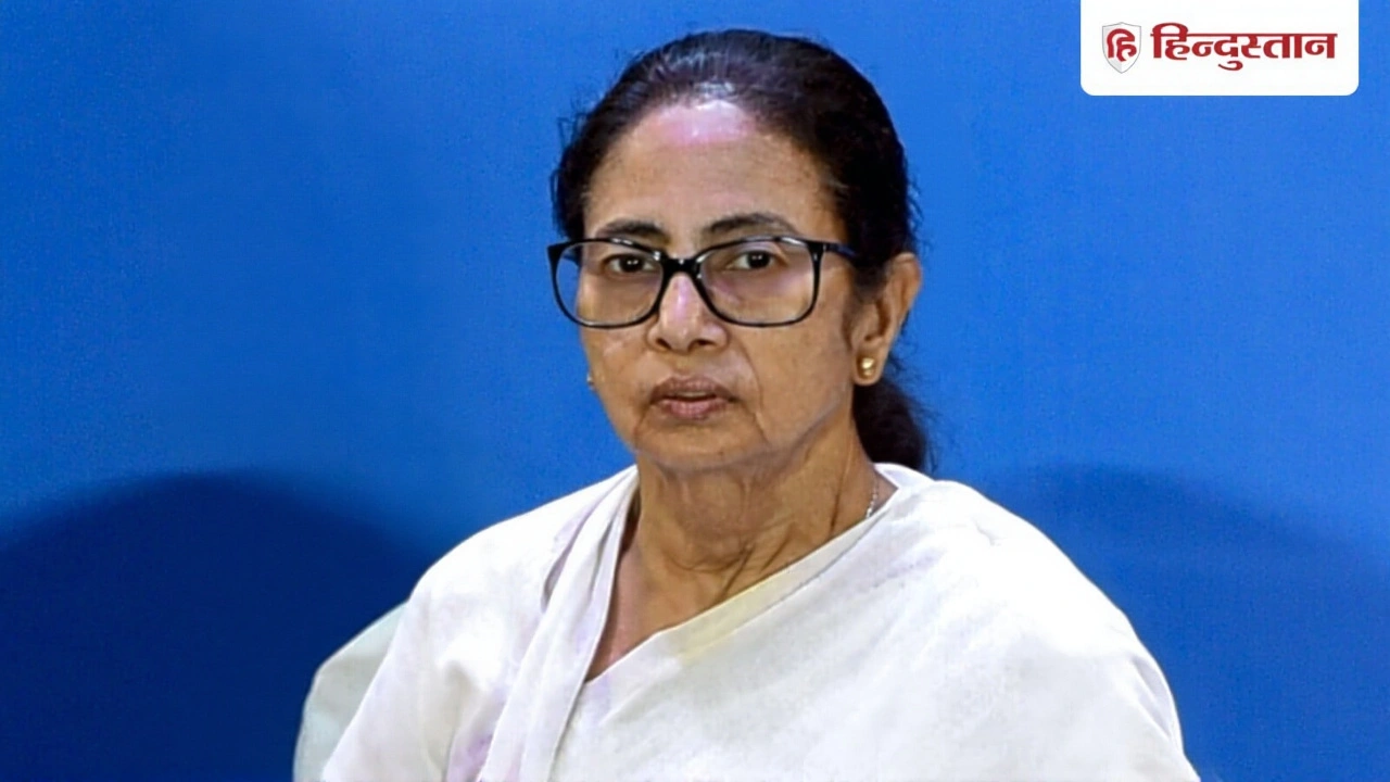 डार्जिलिंग बाढ़ में ममता बनर्जी का संदेश: टूरिस्ट वहीं रहें, पुलिस बचाएगी